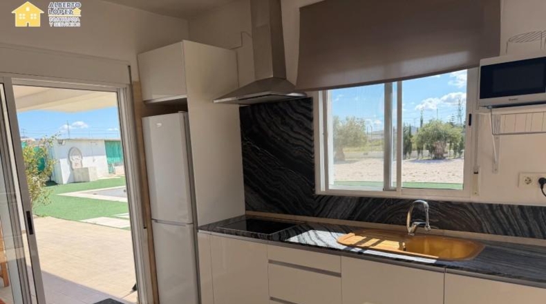 Alicante - Novelda - 2000m2