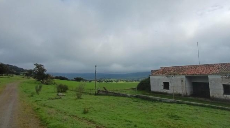 Badajoz - Jerez de los Caballeros - 131800m2