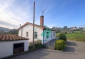 Chalet independiente con terreno en venta en la España, San Cibrao das Viñas, ref: TR400750 foto