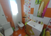 Дом с участком на продажу в городе Хаэн. Фото