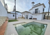 Xalet independent amb terreny en venda a Chiclana de la Frontera ref.: TR394255 foto