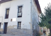 Xalet independent amb terreny en venda a la España, Pola de Lena, ref.: TR394606 foto