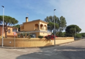 Xalet independent amb terreny en venda a Chiclana de la Frontera ref.: TR394586 foto