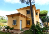 Xalet independent amb terreny en venda a Chiclana de la Frontera ref.: TR394586 foto