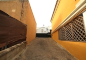 Дом с участком на продажу в городе Херес-де-ла-Фронтера. Фото