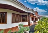 Chalet independiente con terreno en venta en Santa Brígida ref: TR394530 foto