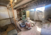 Дом с участком на продажу в городе Borriol. Фото