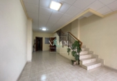 Дом с участком на продажу в городе Vila-real. Фото