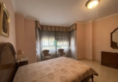 Дом с участком на продажу в городе Vila-real. Фото