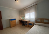 Дом с участком на продажу в городе Vila-real. Фото