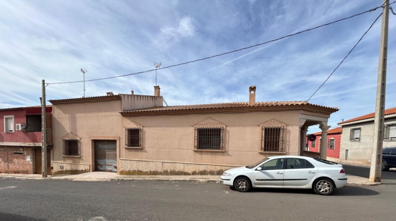 Ciudad Real - Bolaños de Calatrava - 335m2