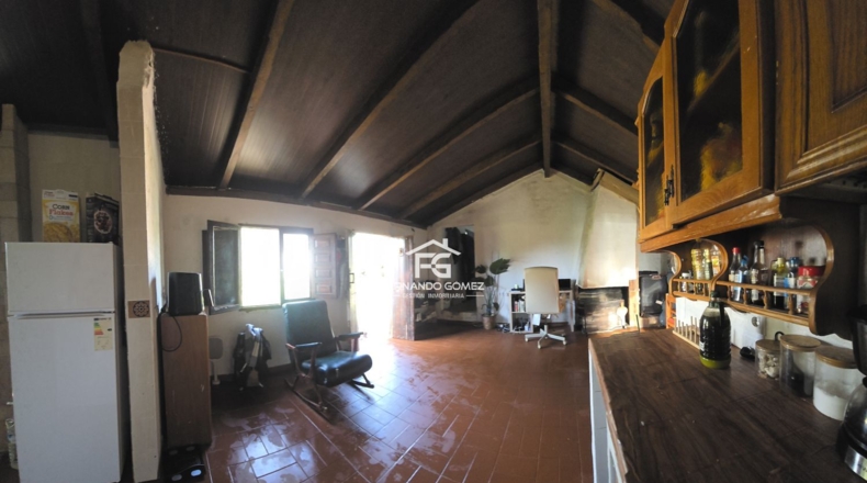Seville - Pilas - 9330m2