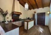 Xalet independent amb terreny en venda a Estepona ref.: TR394275 foto