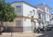 Village house for sale in Estepona ref: TR394274 photo