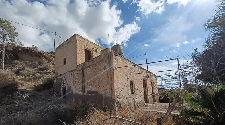 Almería - Rioja - 31700m2