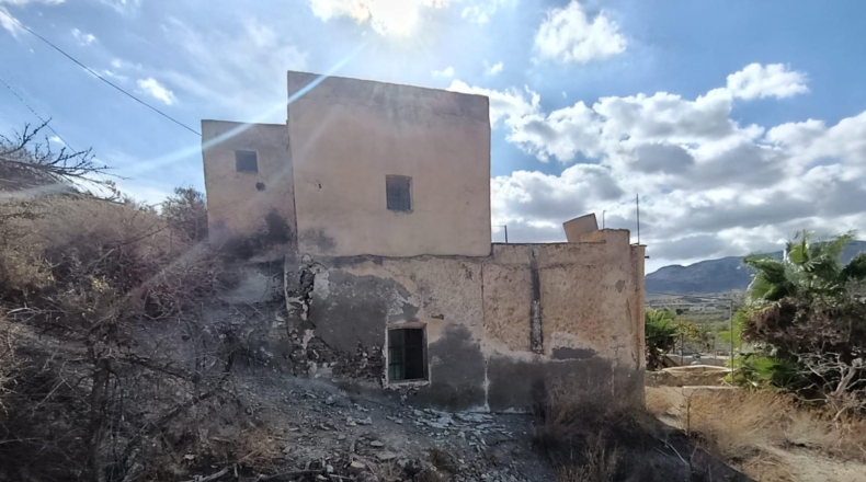 Almería - Rioja - 31700m2