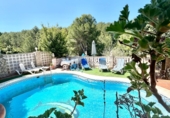Chalet independiente con terreno en venta en Onda ref: TR394283 foto