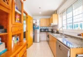 Дом с участком на продажу в городе Cambrils Фото