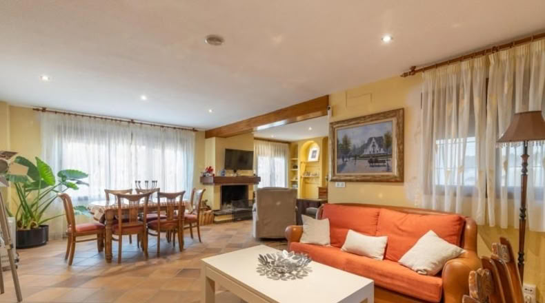 Granada - Guadix - 890m2
