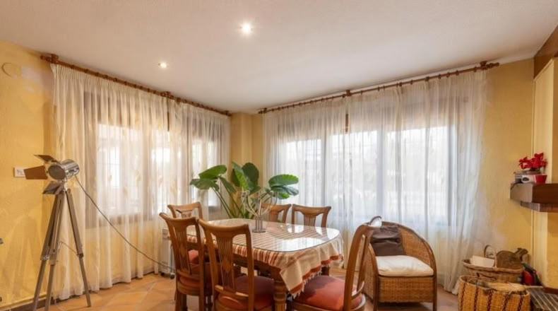 Granada - Guadix - 890m2