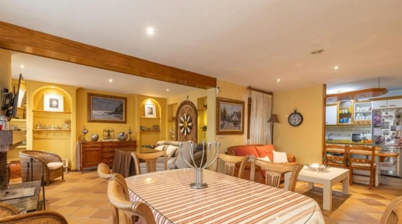 Granada - Guadix - 890m2