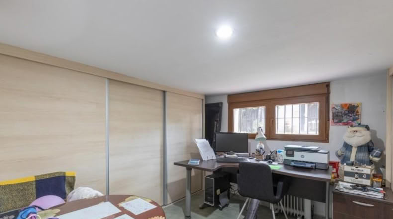Granada - Guadix - 890m2