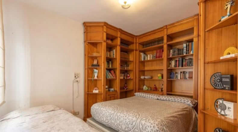 Granada - Guadix - 890m2