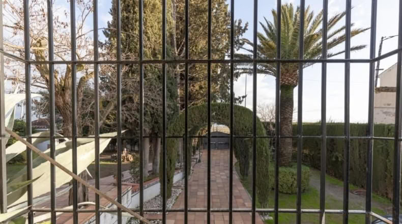 Granada - Guadix - 890m2