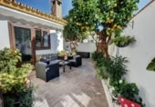 Chalet independiente con terreno en venta en la España, Benalmádena, ref: TR400879 foto