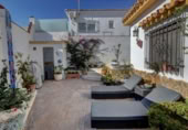 Chalet independiente con terreno en venta en la España, Benalmádena, ref: TR400879 foto