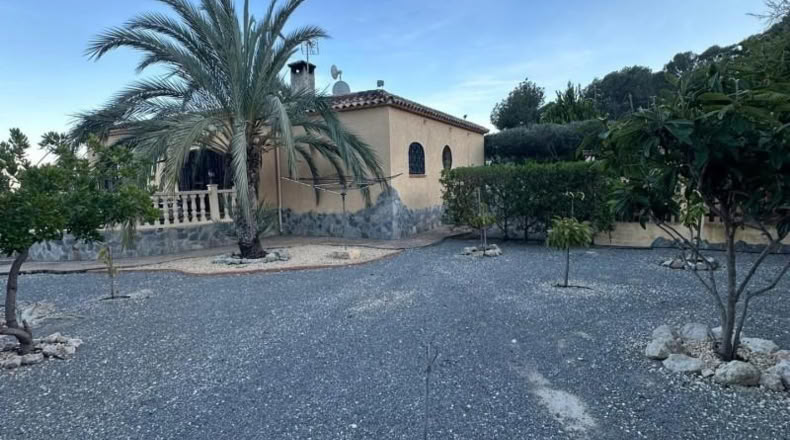 Alicante - Polop - 2000m2