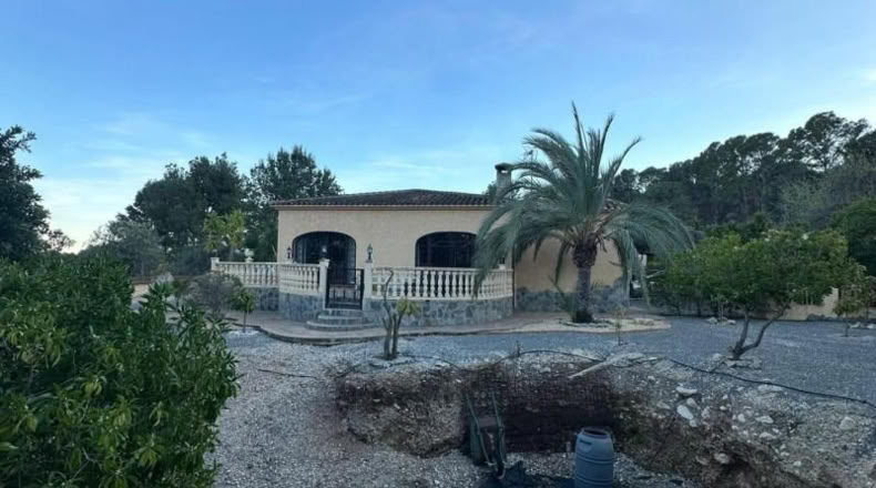 Alicante - Polop - 2000m2