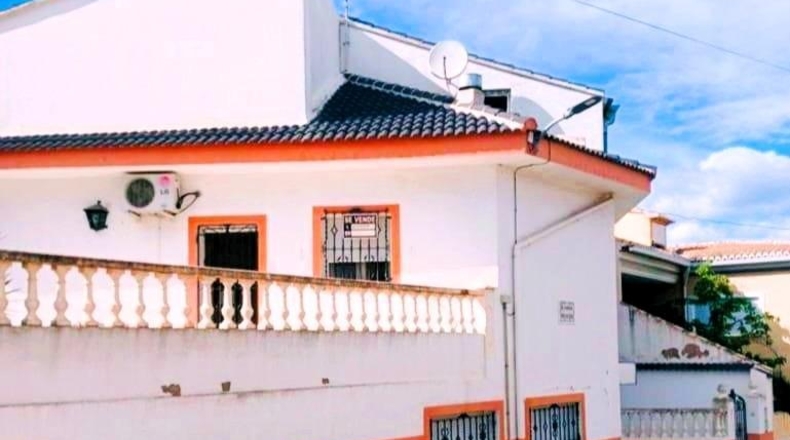 Valencia - la Font de la Figuera - 356m2