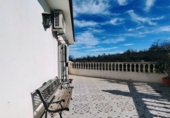 Дом с участком на продажу в городе La Font de la Figuera Фото