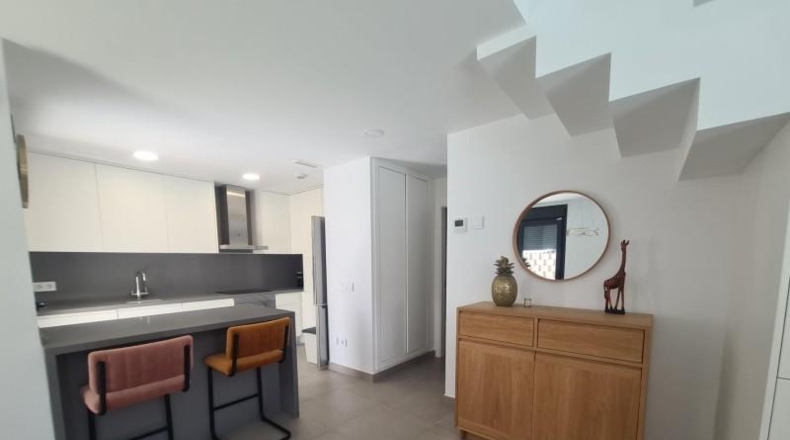 Аликанте - Pilar de la Horadada - 250m2