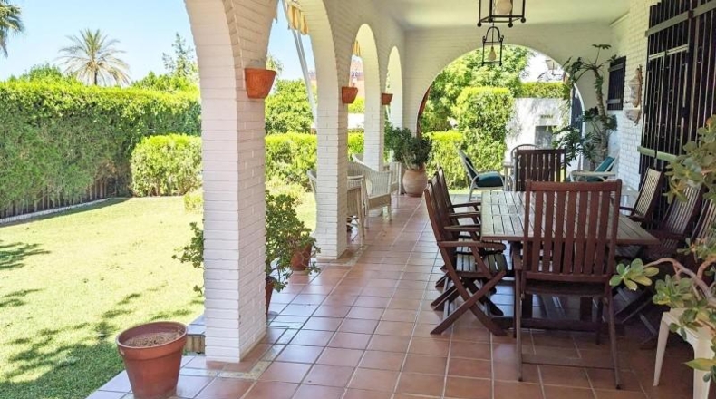 Sevilla - Alcalá de Guadaíra - 361m2