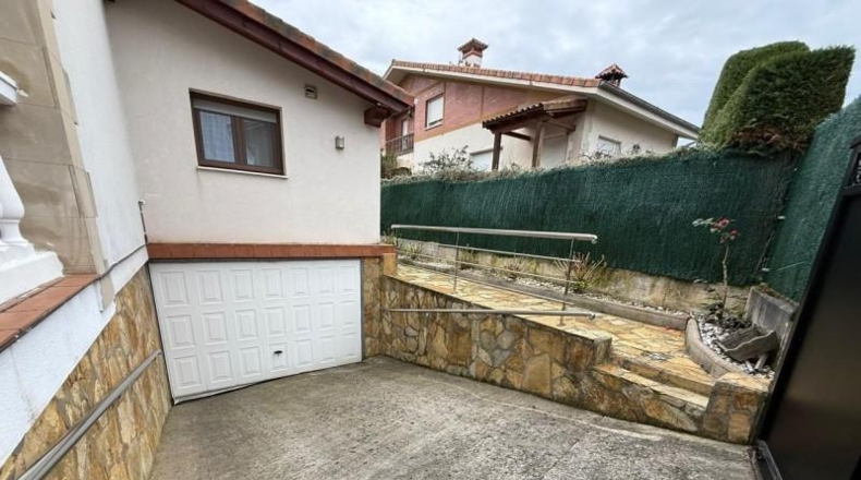 Cantabria - Castro-Urdiales - 428m2