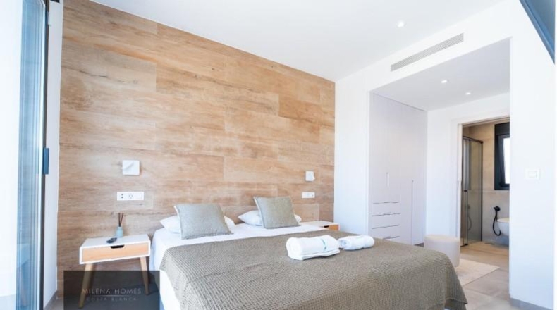 La Coruna - Santiago de Compostela - 220m2