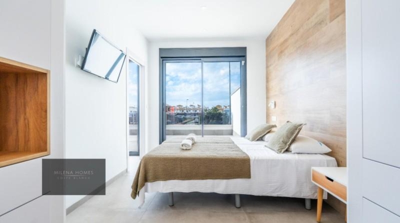 La Coruna - Santiago de Compostela - 220m2