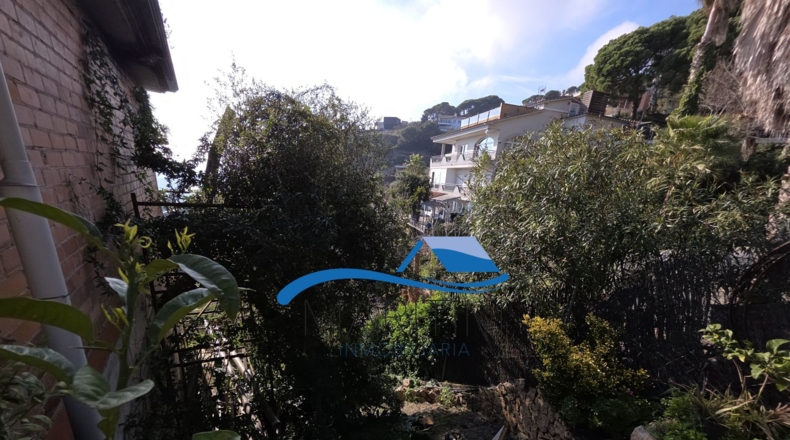 Жирона - Lloret de Mar - 838m2