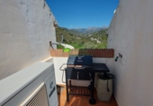 Chalet adosado con terreno en venta en Torrox ref: TR394486 foto