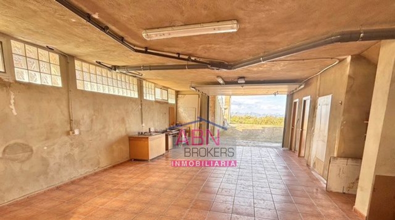 Valencia - Adzaneta de Albaida - 650m2