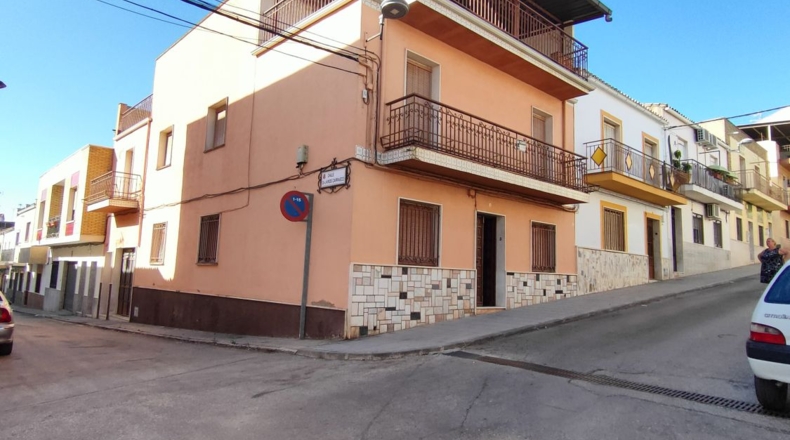 Jaén - Bailén - 351m2