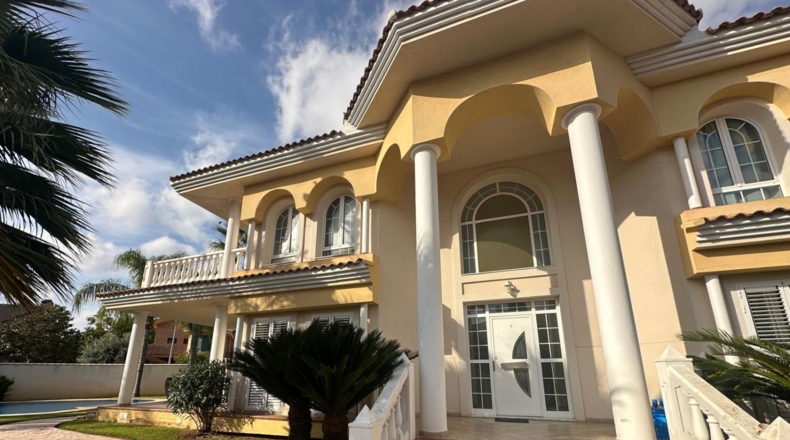 Valencia - La Eliana - 1100m2