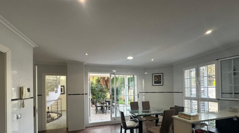 Valencia - La Eliana - 1100m2