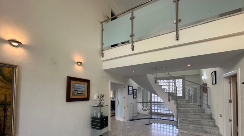 Valencia - La Eliana - 1100m2