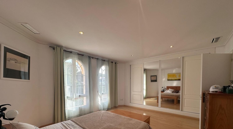 Valencia - La Eliana - 1100m2