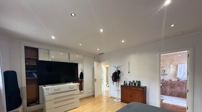 Valencia - La Eliana - 1100m2