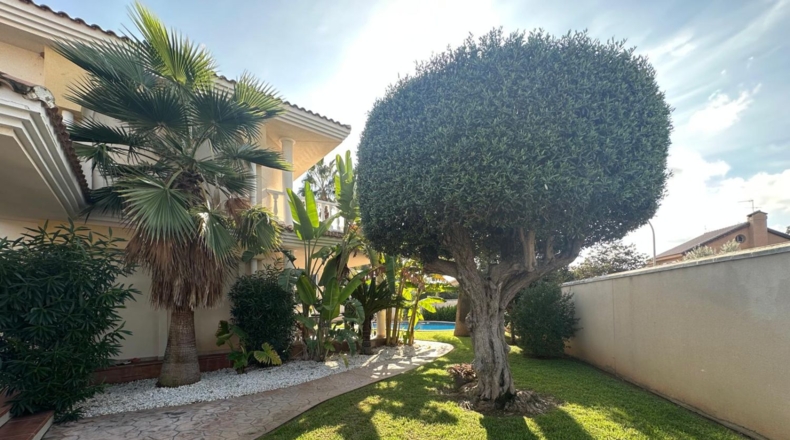 Valencia - La Eliana - 1100m2