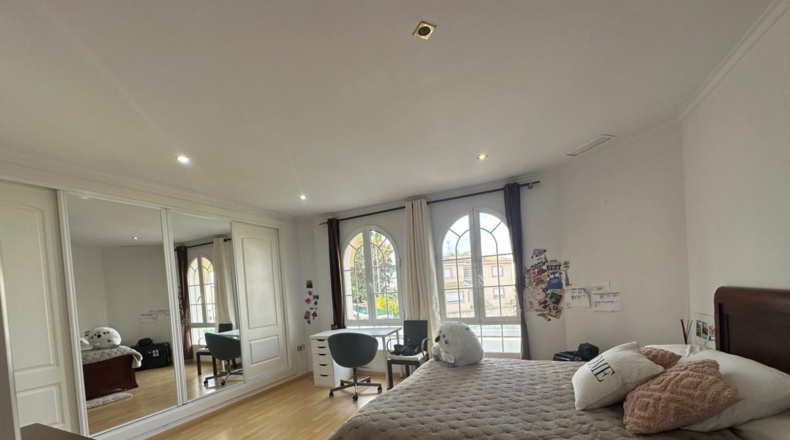 Valencia - La Eliana - 1100m2